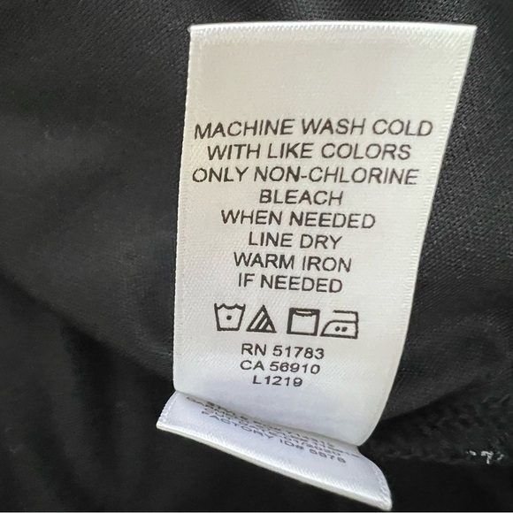 NWT MAURICES Women’s Pullover Sleeveless Top Sz Small Multi Colors Lined - Picture 8 of 12